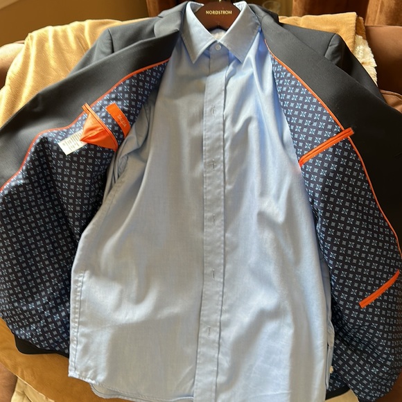 Nordstrom contemporary boys stretch suit - Picture 3 of 16